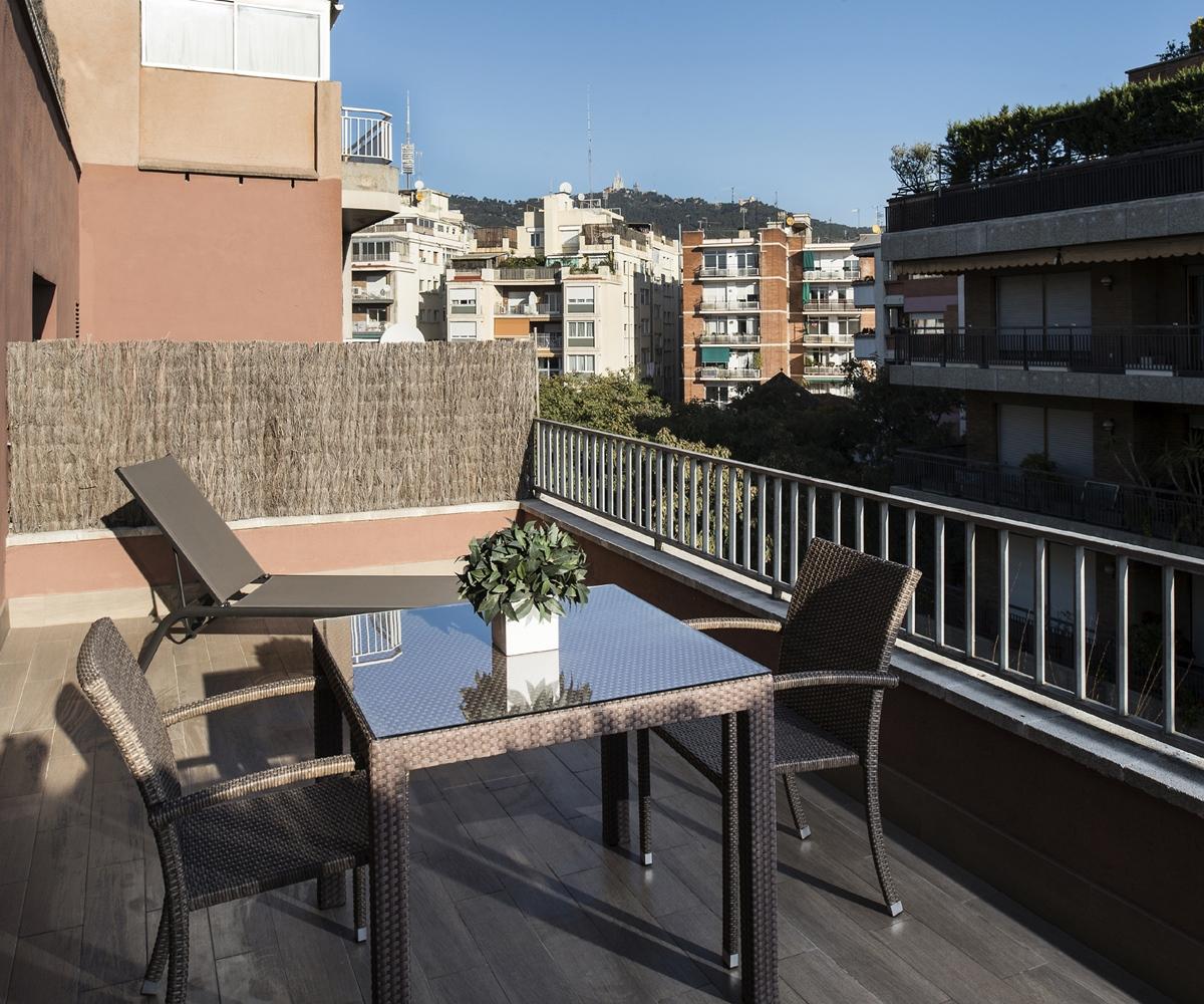 Hotel Catalonia Castellnou Barcelona Exteriér fotografie
